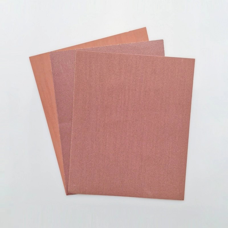 What sandpaper should be used for wet sanding vehicle paint?