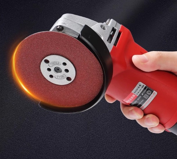 What is the difference between a disc grinder and an angle grinder?